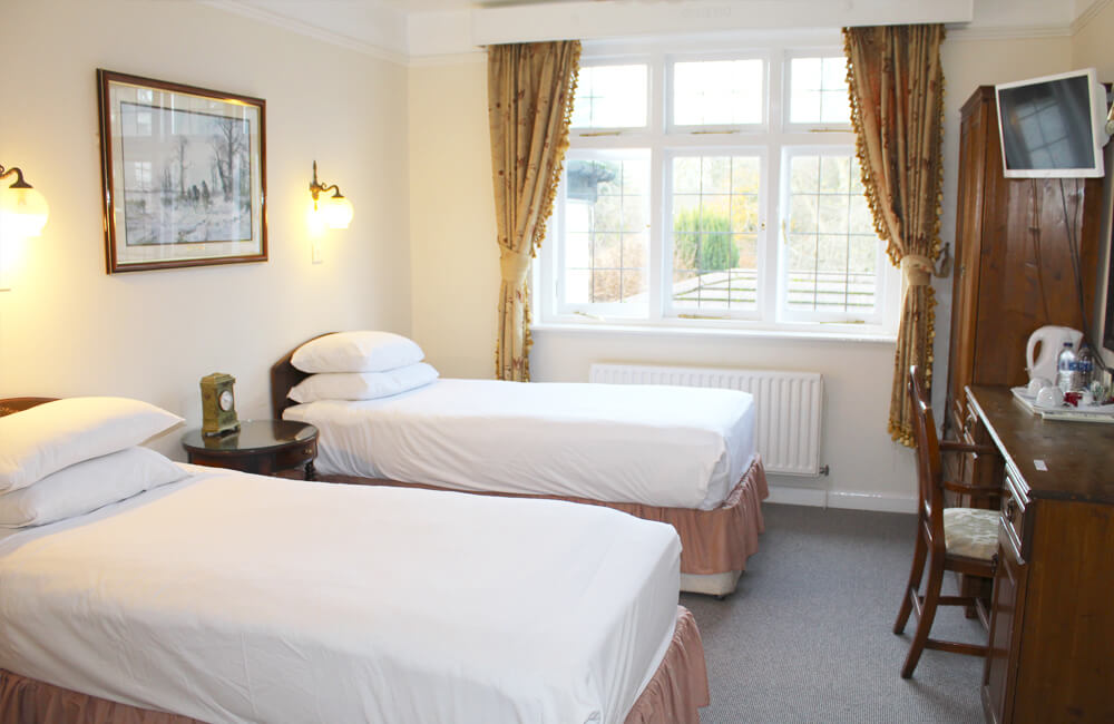 Twin Room - Gallery - Image 1 | The Dial House Oxford