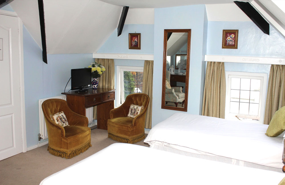 Twin Room Bathroom - Gallery - Image 3 | The Dial House Oxford